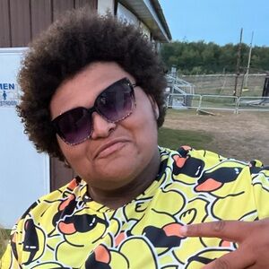 Meet your Posher, Garrett